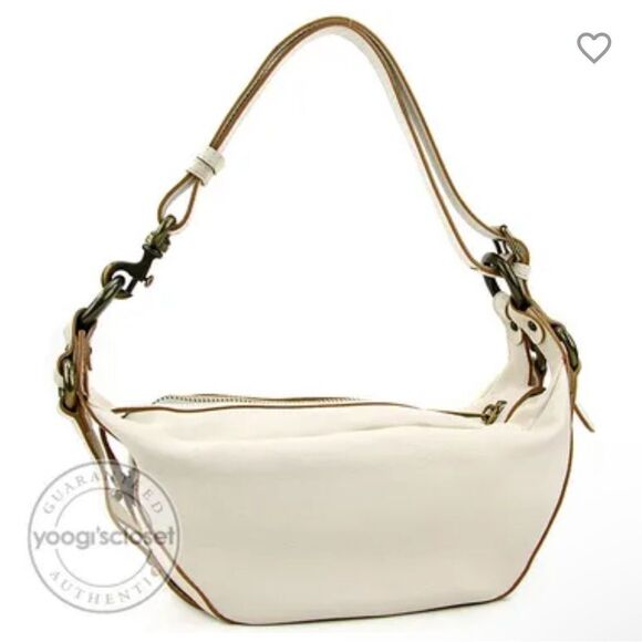 MARC JACOBS
Egg Shell Leather Turn-Lock Katie Shoulder Bag
Authentic - Picture 1 of 5
